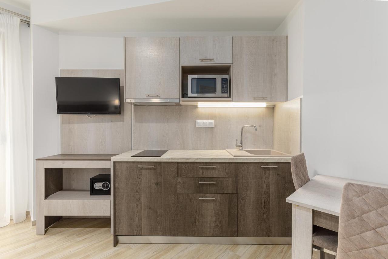 Aria Garden Suites 니키티 외부 사진